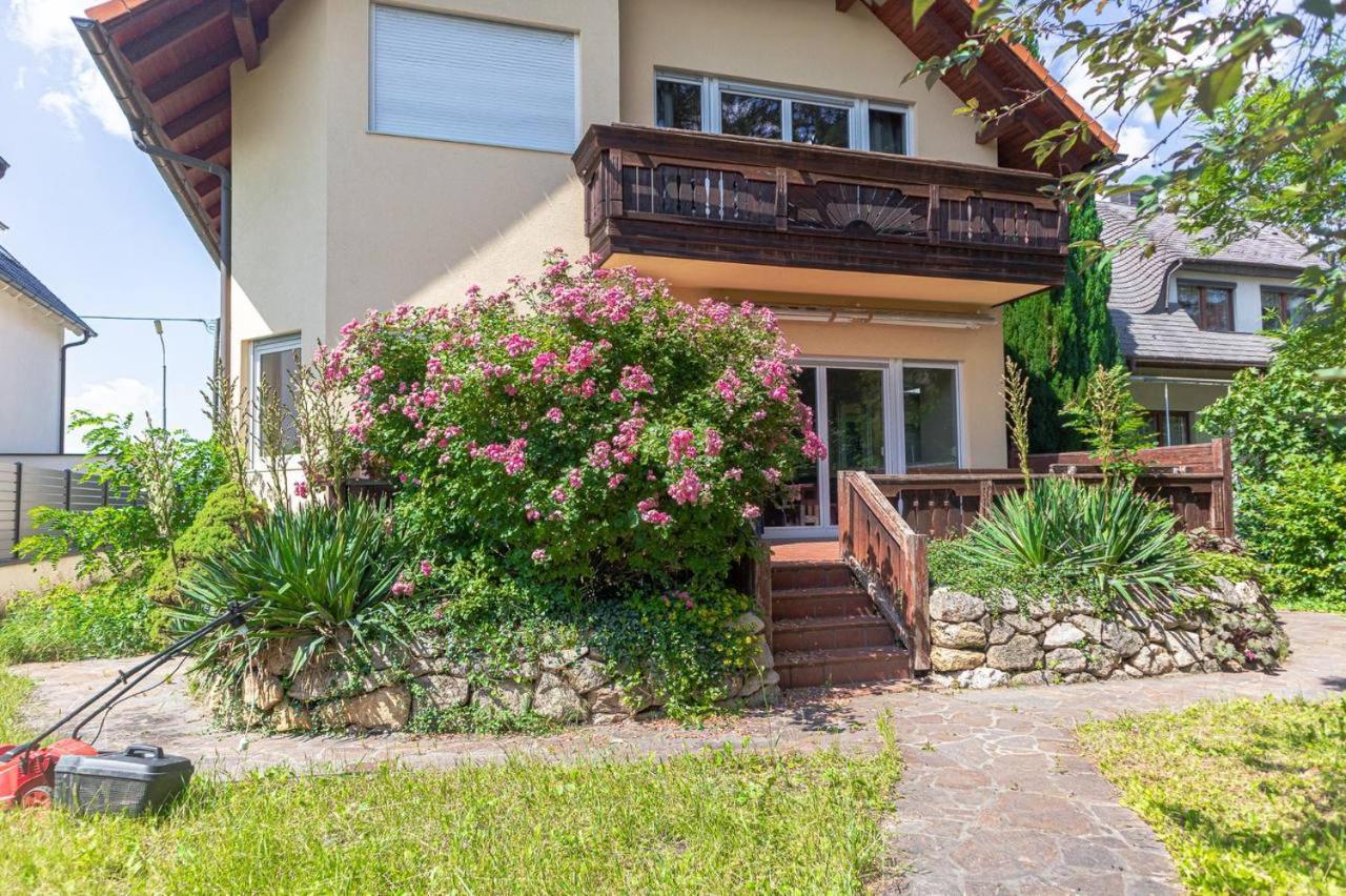 Privatunterkunft Double In An Elegant House Gd *